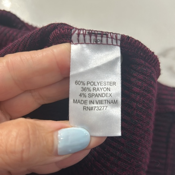 SO Turtle Neck Long Sleeve Knit Dress. Size M - Picture 11 of 11